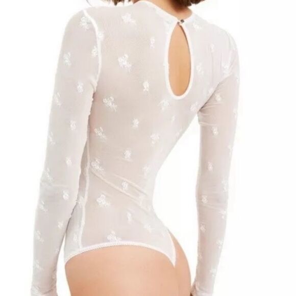 Free People Intimately NEW Women’s XS Make Out Mesh Embroidered Bodysuit Ivory - Picture 11 of 12